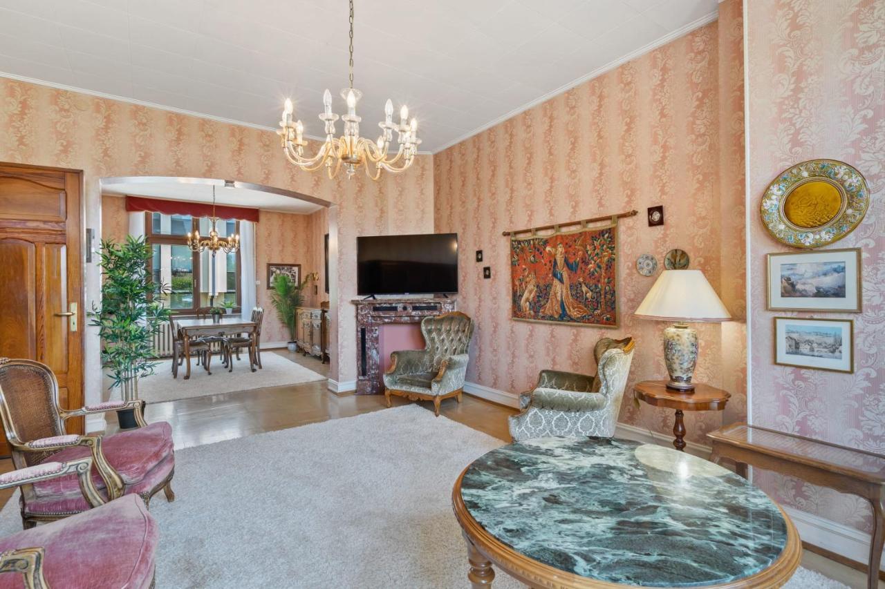 Baroque Style Townhome W Garden & Parking Id101