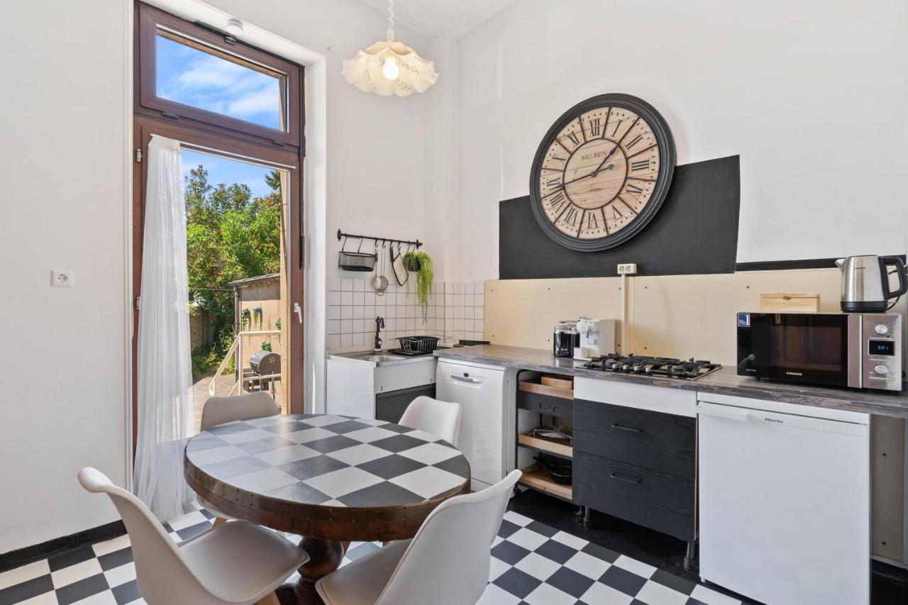 Baroque Style Townhome W Garden & Parking Id101 Ferienhaus
